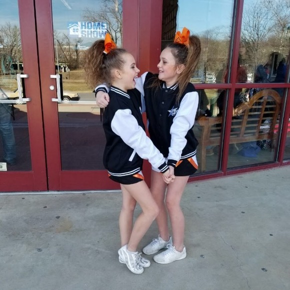 Meet your Posher, Kylielilyana - Picture 1 of 1